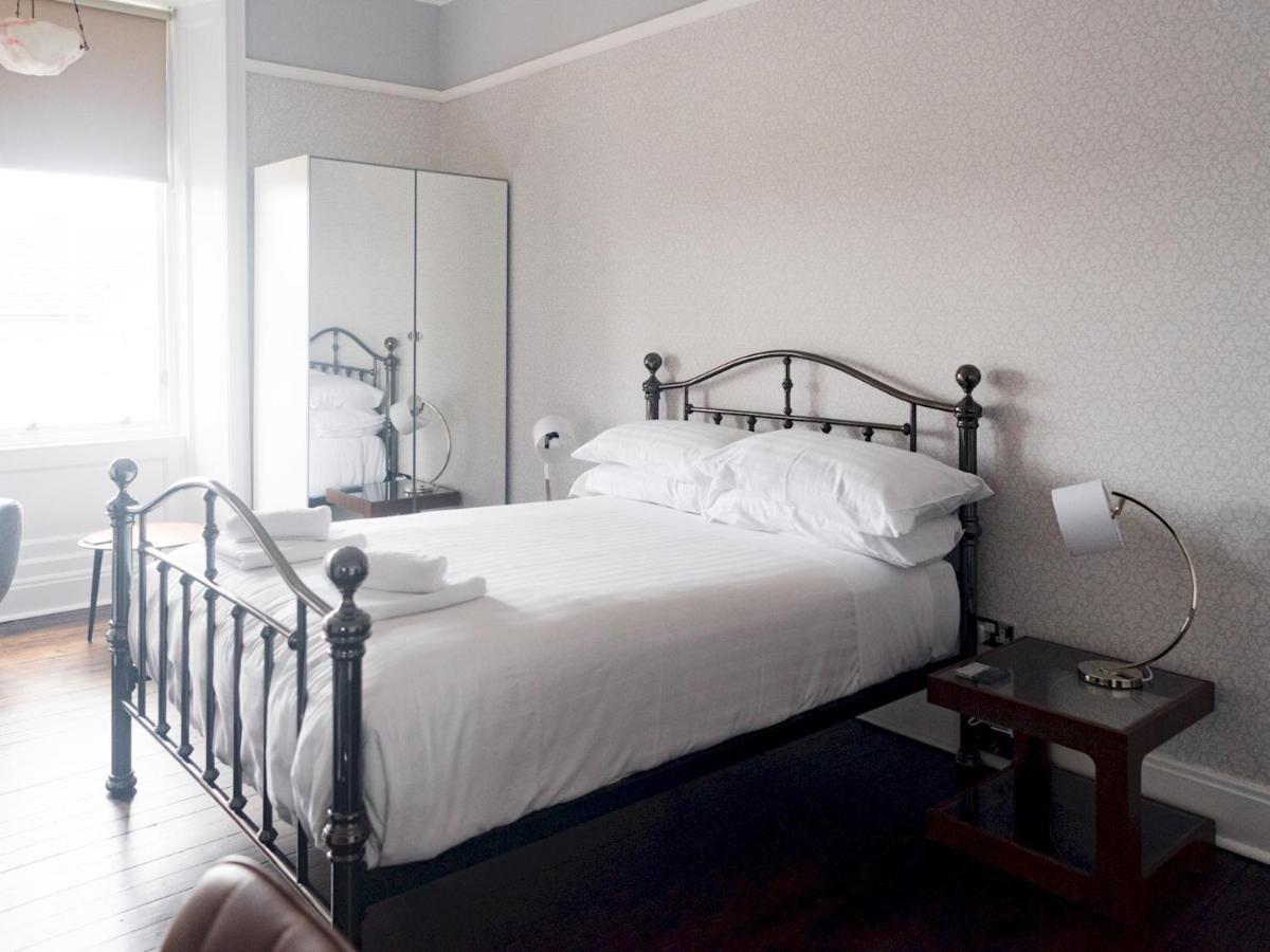 Pass The Keys Beautiful, Traditional 2 Bed Flat W Free Parking Глазгоу Екстериор снимка