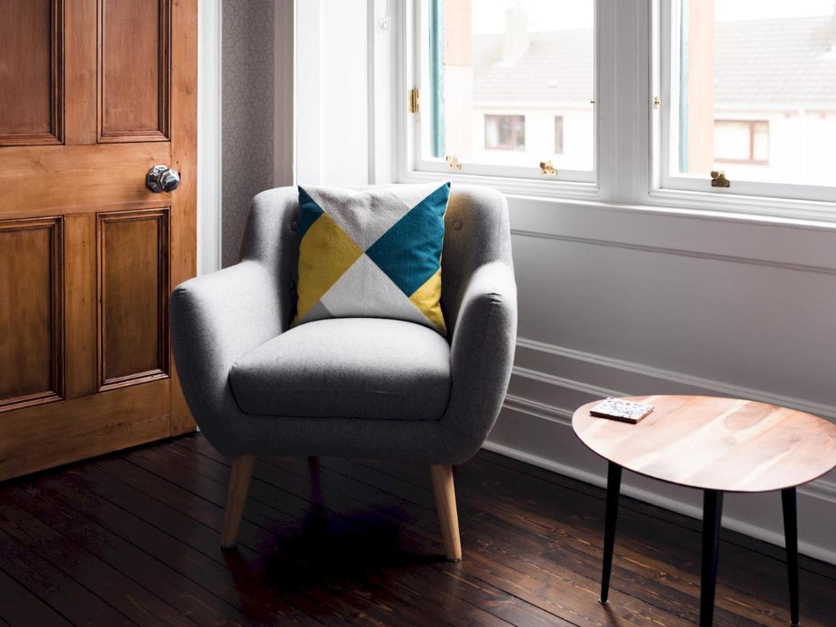 Pass The Keys Beautiful, Traditional 2 Bed Flat W Free Parking Глазгоу Екстериор снимка