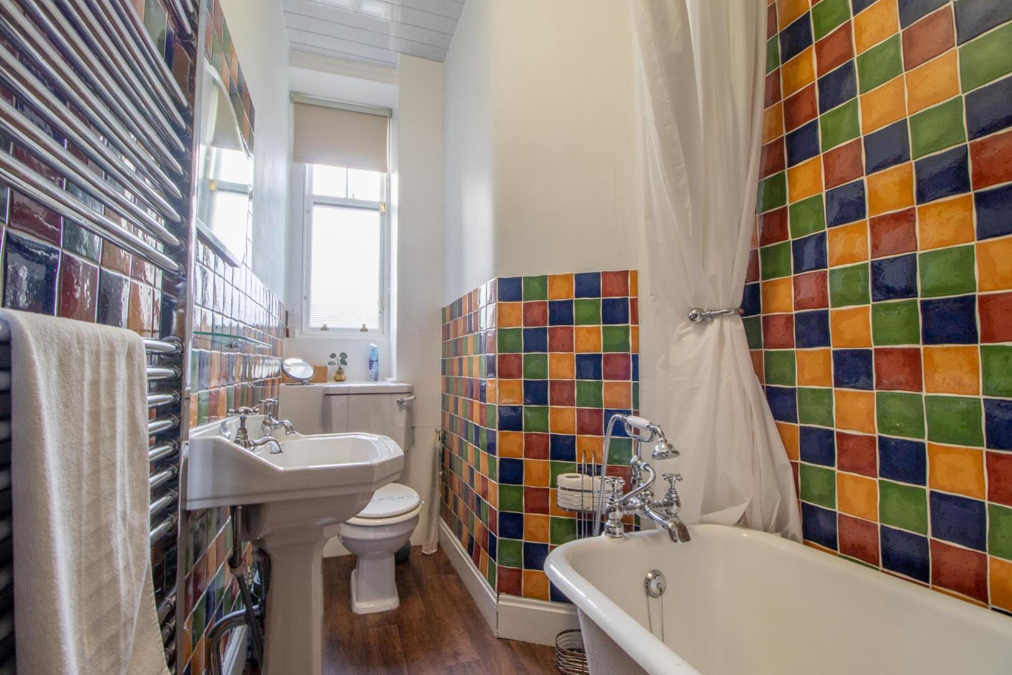 Pass The Keys Beautiful, Traditional 2 Bed Flat W Free Parking Глазгоу Екстериор снимка
